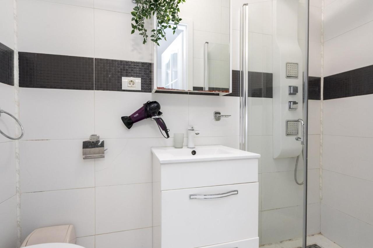 Monza-Apartment บูคาเรสต์ ภายนอก รูปภาพ